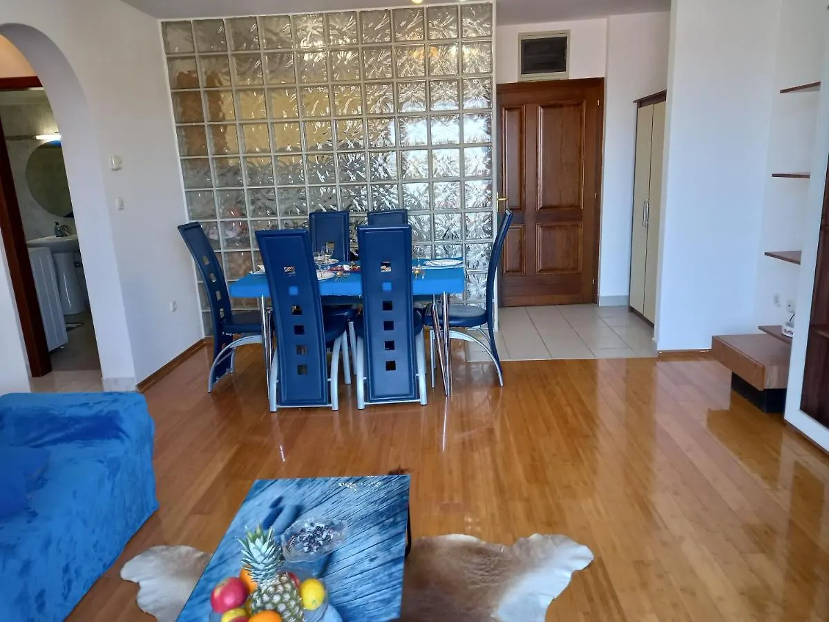 شقة Iva Apartman بولا