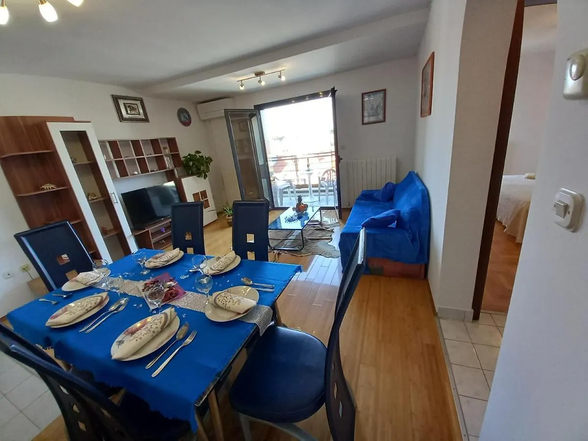شقة Iva Apartman بولا كرواتيا