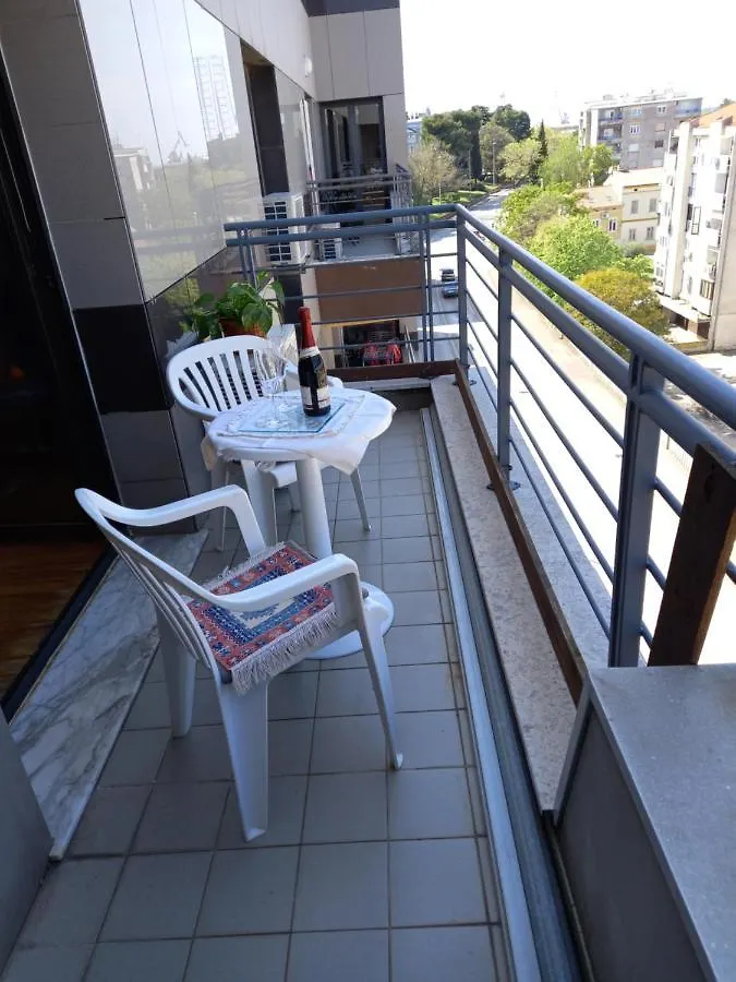 شقة Iva Apartman بولا